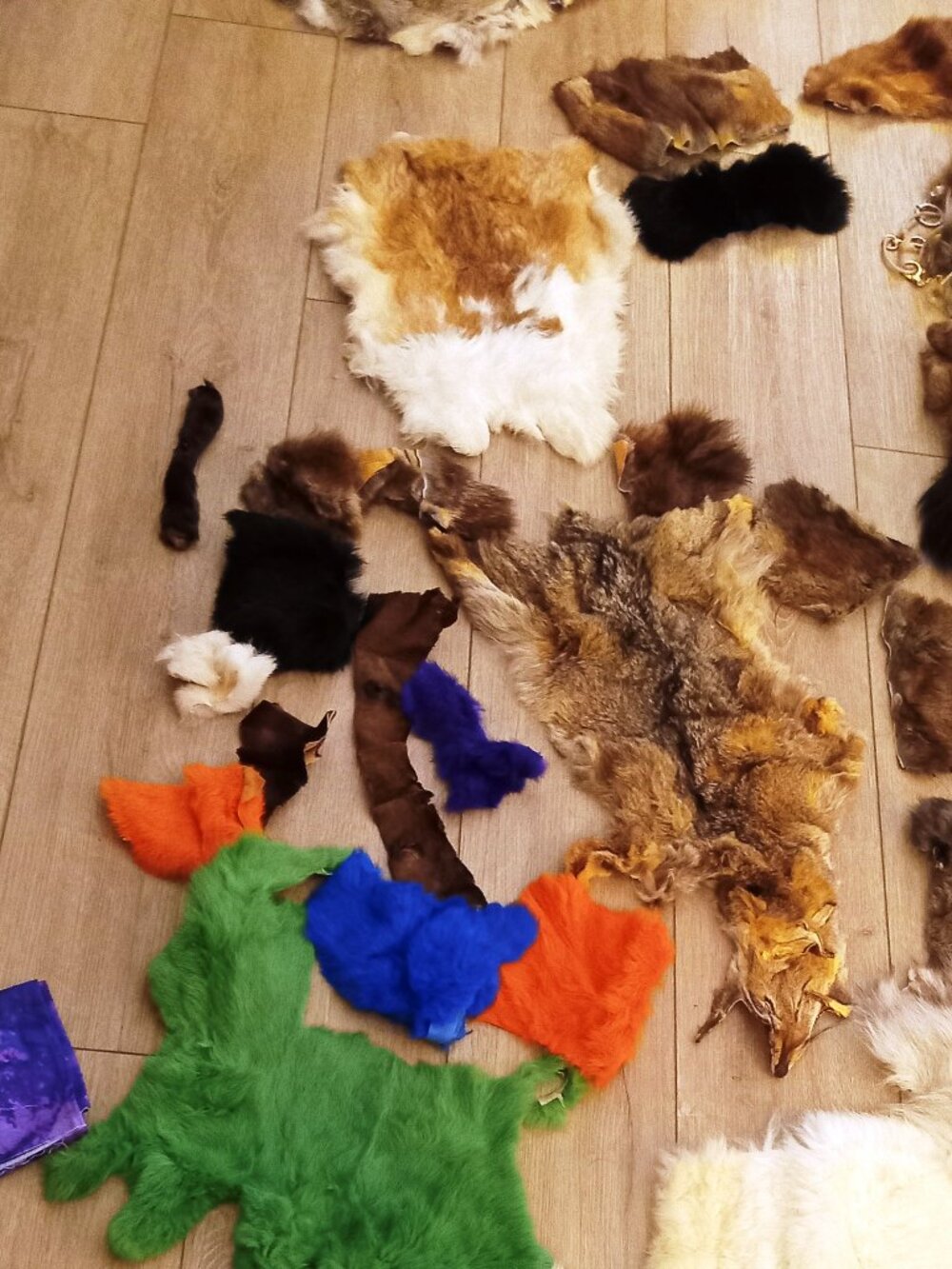 FURRIER LOT HAUL- OTTER,MINK,SEAL, FOX, RABBIT: PELTS, FURS,TAILS, COAT ETC